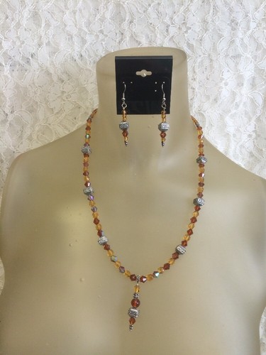 Silver accents with two tone - silver,
