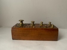 ancienne boite de poids en