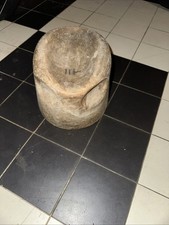ANCIENNE FORME A CHAPEAU TETE