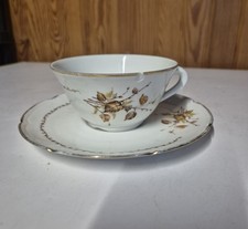 Lot tasse et sous tasse porcelaine vierzon royal email pâtes fine C.G