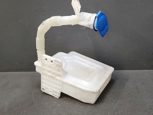 Réservoir lave glace 1 - réservoir,