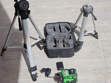 Niveau Laser à ligne verte 4D IE16 trépied avec télécommande et sacoche *NEUF*