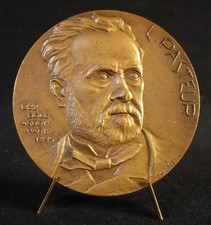 Louis Pasteur Medal