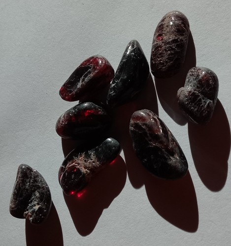 Grenat almandin à 3gr - grenat,