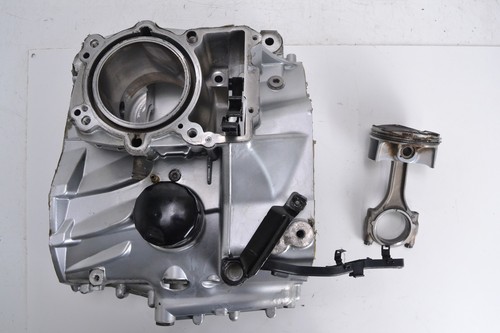 Cylindre moteur gauche - , r