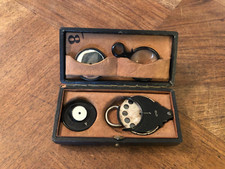 ANCIEN APPAREIL DE MESURE OPHTALMOLOGIQUE, " J COLLINEY "