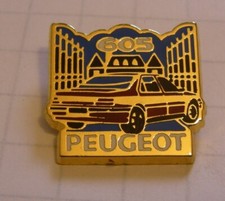 Pin's PEUGEOT 605 signé