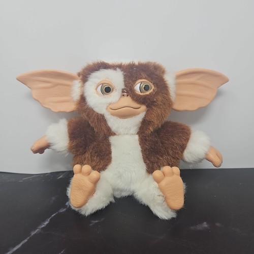 Plush gizmo from - gizmo, gremlins