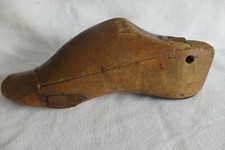 Ancien embauchoir de