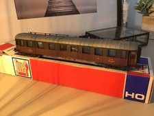 Jouef voiture PLM 1° / 2° classe en BO .