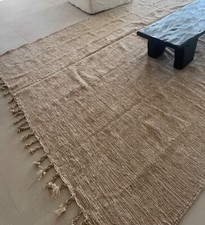 Tapis tressé laine bouclée naturel uni wabi sabi berbère 250