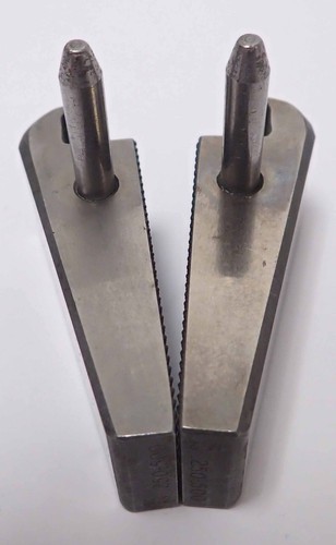 Instron 150kn m 2 - s, 25,
