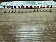 14 Anciennes Lego 1:87