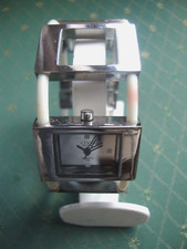 Montre DAME tour de bras bracelet -VIVE mod- originale à quartz