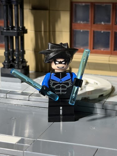 Custom nightwing lego - uv,