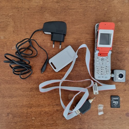 Mobile philips 639 - 2g,