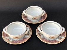 3 BOLS A OREILLES TASSES A