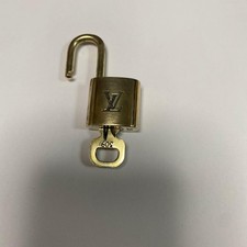Cadenas LOUIS VUITTON Cadena