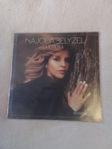 Najoua belyzel maxi tours - najoua, 45