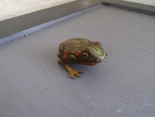 jouet ancien tôle petite