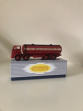 Dinky toys Leyland Octopus Tanker Esso Made in England ref 943