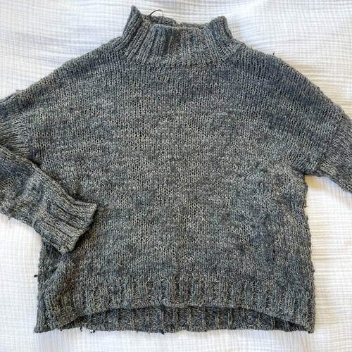 Anthropologie ruby moon - ruby, gray