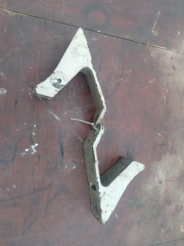 Platines supports moteur - supports,