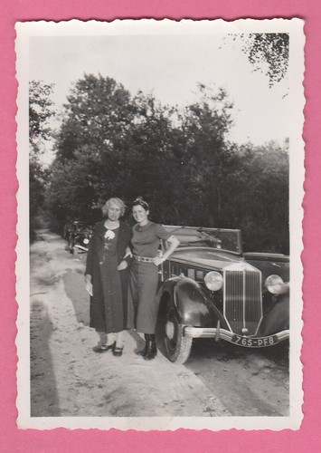 Photo voiture ancienne - voiture,