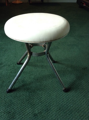 Mid century modern - mid,