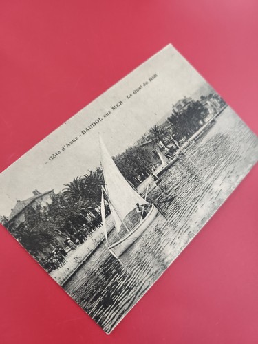 Ancienne carte postale - , bandol