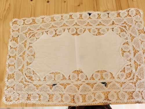 Napperon ancien dentelle