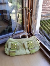sac a main ou en bandoulière multi poches en lin vert GUESS