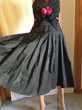 VICTOR COSTA VINTAGE BLACK PINK ROSE STRAPLESS FORMAL DRESS BALL GOWN 4 S NEW