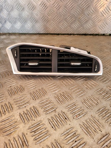 Grille aération centrale - aération,
