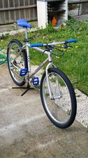 Vélo / Commuter Peugeot 26