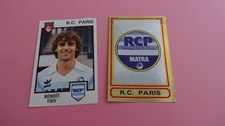2 images ORIGINALES - FOOTBALL 85 - R.C.  PARIS  dont  BADGE