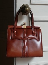 Petit sac en cuir camel ancien année 50  couture 