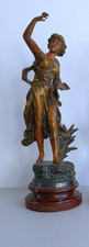 Sculpture figure allégorique