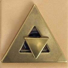 Fermoir tourniquet triangle