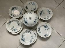 12 assiettes creuses et