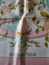 foulard HERMES carré