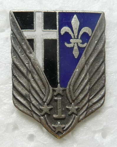 Pin militaire 1 - pin's,