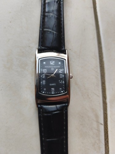 Montre quartz vuillemin - ,