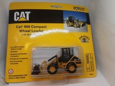 CAT 906 compact wheel loader