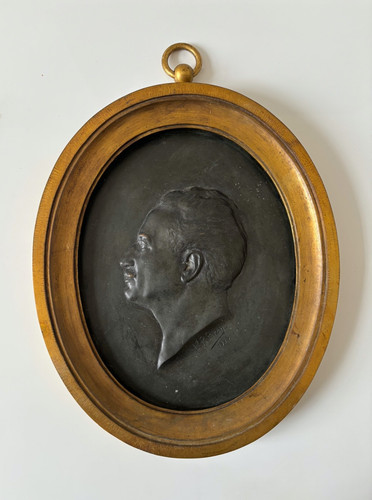 Ancien bas relief - , bronze