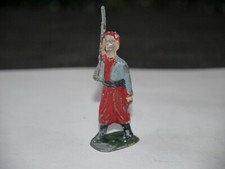 FIGURINE EN PLOMB MILITAIRE