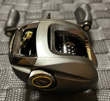 Moulinet de pêche JDM Daiwa Steez 100H Baitcast poignée droite