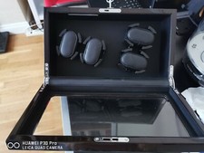 / Montres à remontage