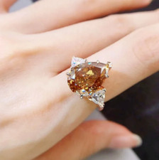 9 X 6 MM Champagne Moissanite