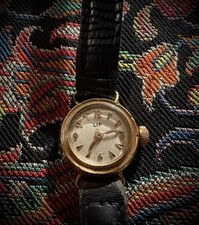 RARE Vintage Manual Gold Watch - LIP / Montre ancienne mécanique